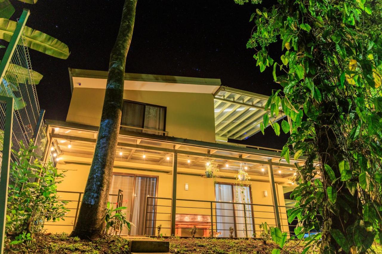 Villa Casa del Bosque La Fortuna Esterno foto